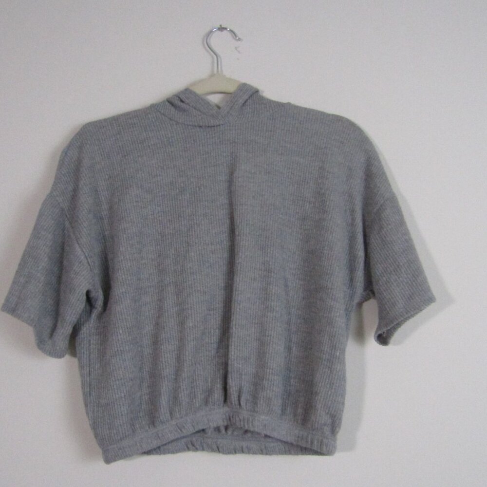 Live In The Moment Ribbed Knit Hooded Tee Small Gray